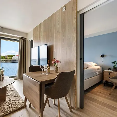 New With Ocean View In Henningsvær